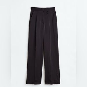 Black satin pants✨